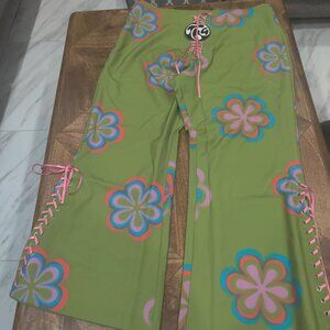 Taylor McGillivary pants size 3xl New (fits 2x)
